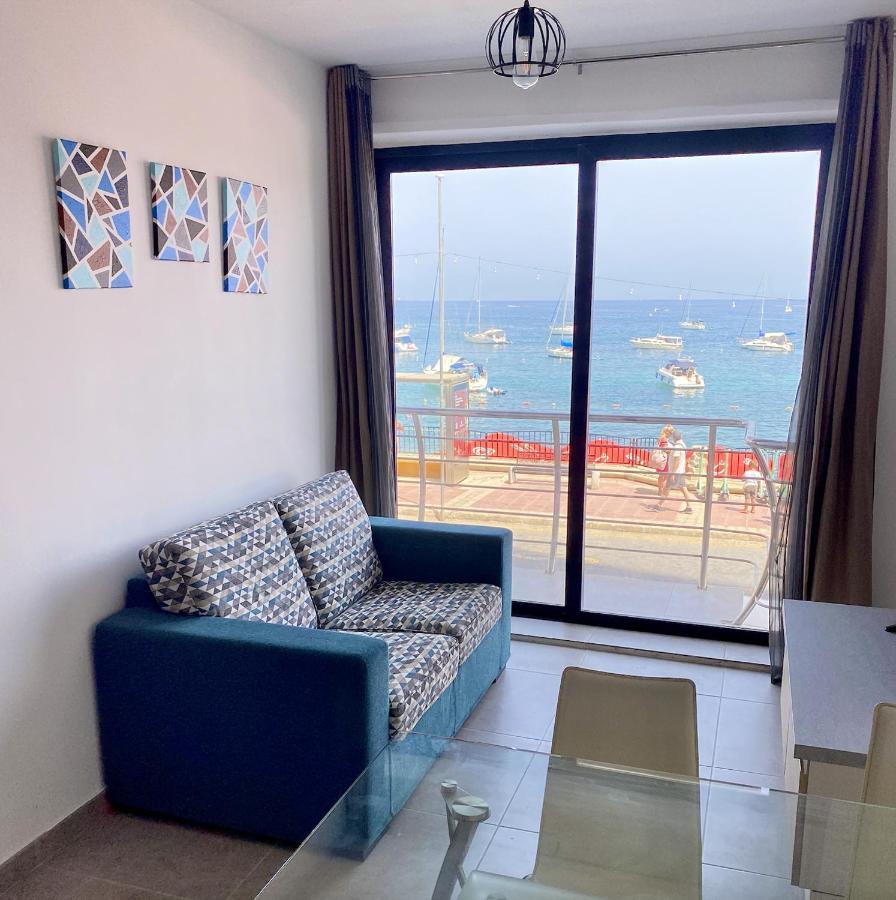 F1 1 Lovely Room, Bathroom And Living Shared Saint Julian's Εξωτερικό φωτογραφία